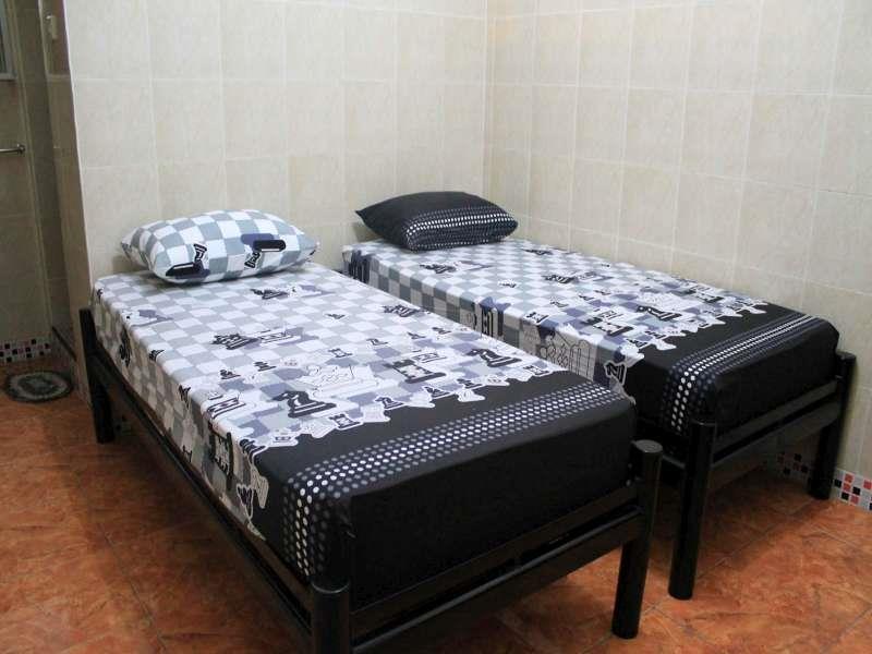 Tri Star Homestay Madiun Exterior foto
